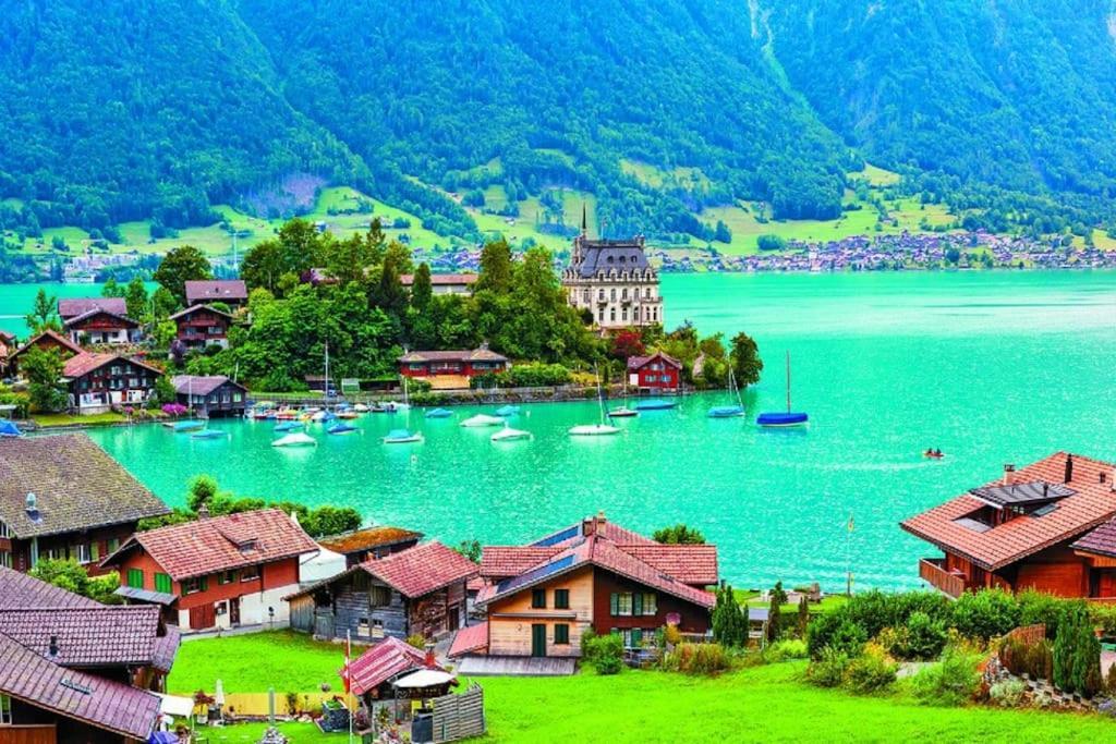 Swiss Alpine Haven * Iseltwald